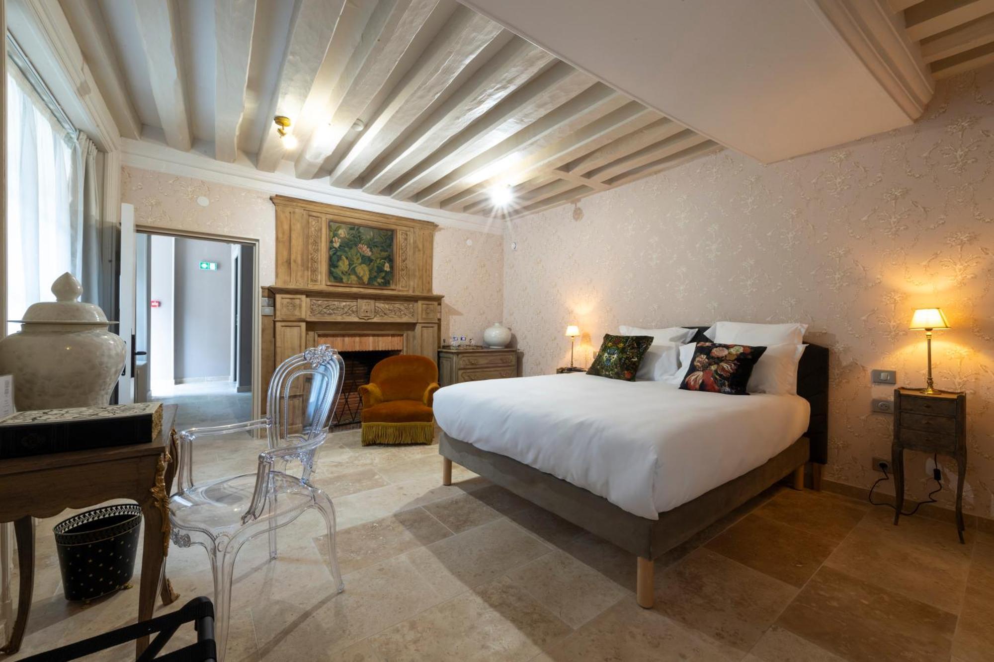 Hotel De La Poste Avallon Luaran gambar