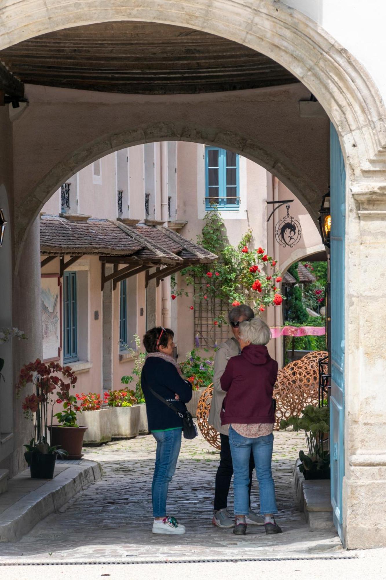 Hotel De La Poste Avallon Luaran gambar