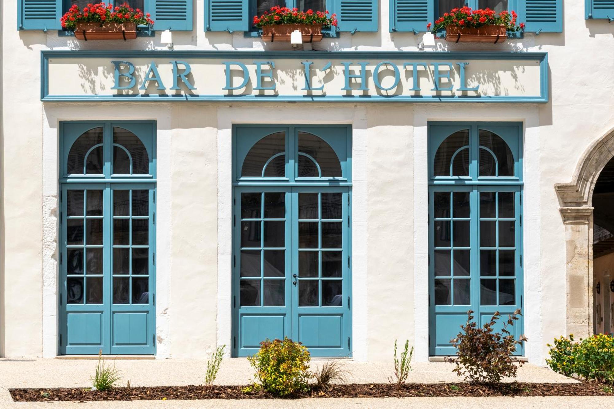Hotel De La Poste Avallon Luaran gambar